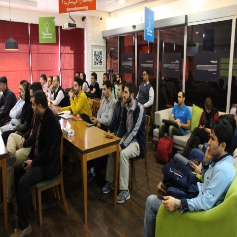 Drupal Workshop in Tehran by milaniz Drupal Workshop in Tehran by milaniz