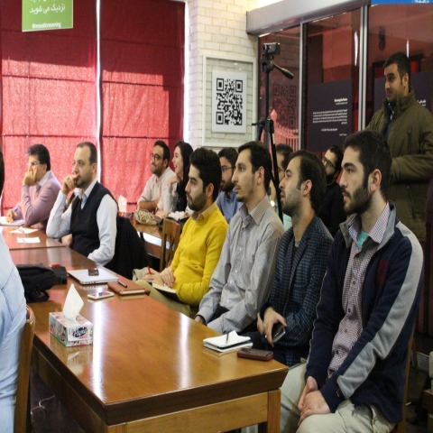 Drupal Workshop in Tehran by milaniz Drupal Workshop in Tehran by milaniz